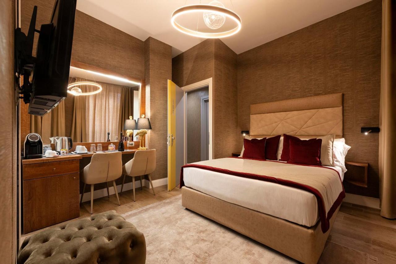 Royal Rooms Corso Rome Bagian luar foto
