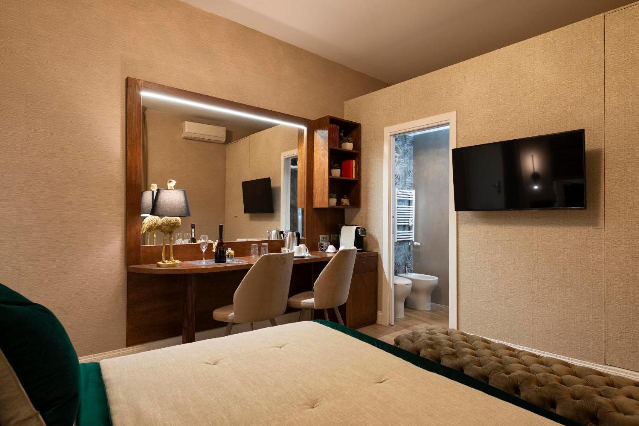 Royal Rooms Corso Rome Bagian luar foto