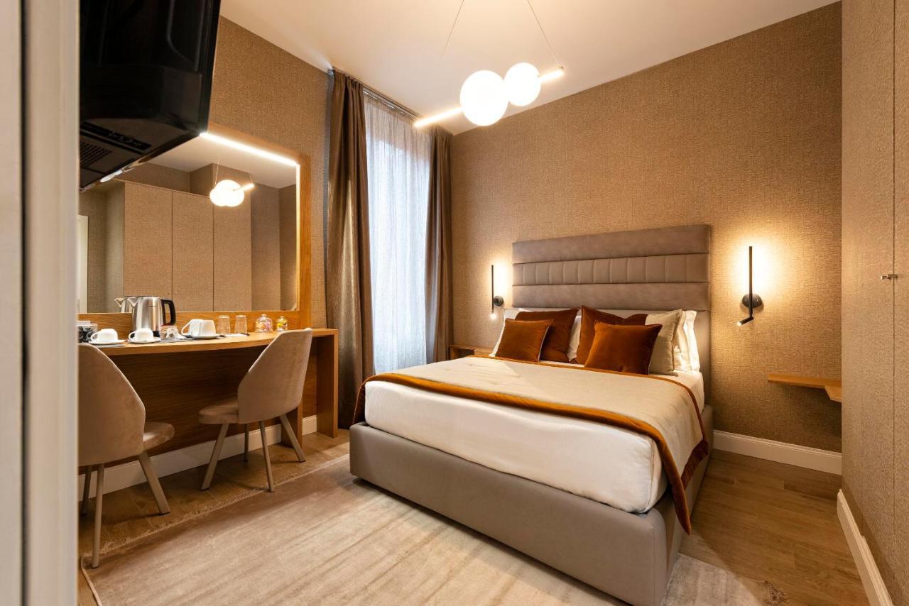 Royal Rooms Corso Rome Bagian luar foto