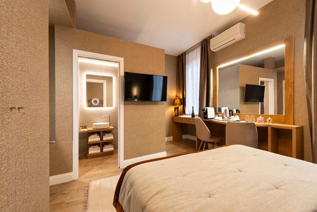 Royal Rooms Corso Rome Bagian luar foto
