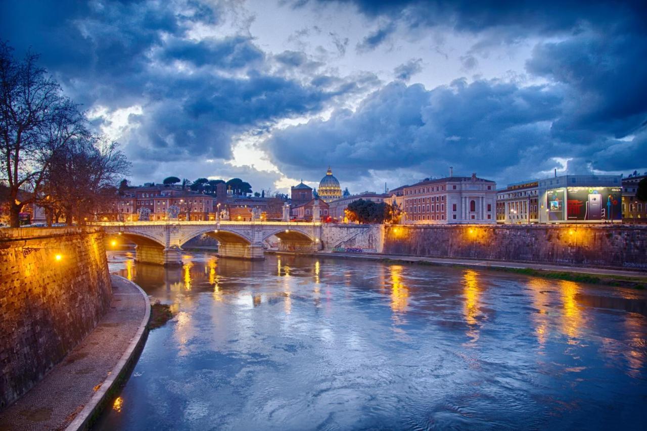 Royal Rooms Corso Rome Bagian luar foto